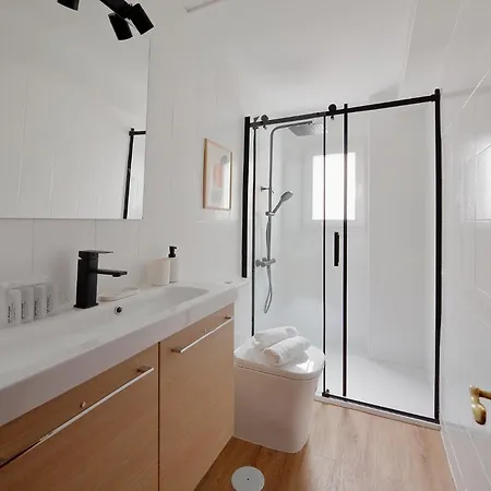 165a Apto Moderno 2 By R2r Consulting Lejlighed Gijón
